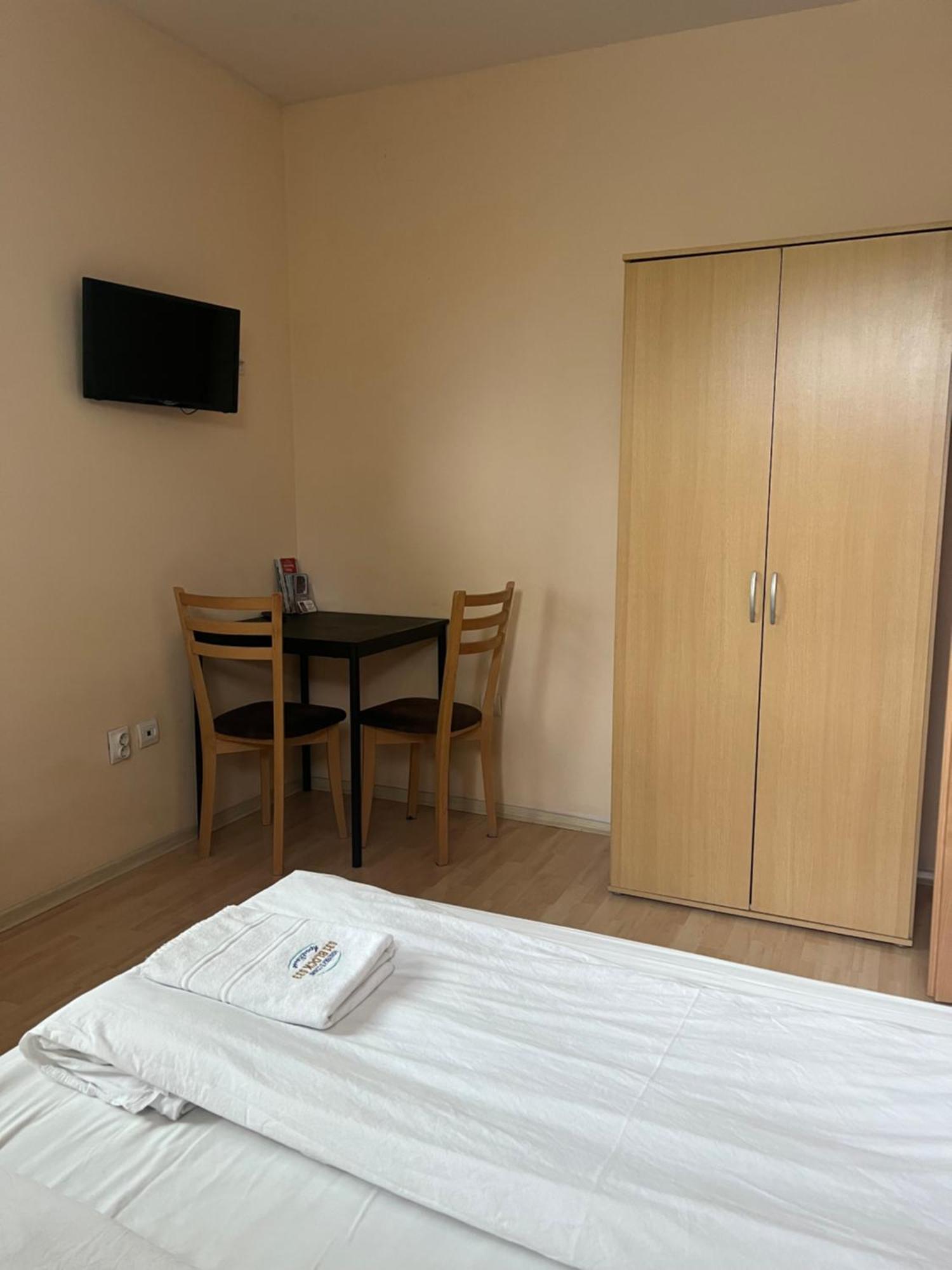 Block 531 Aparthouse Block 533 Hotel apartamentowy Sofia